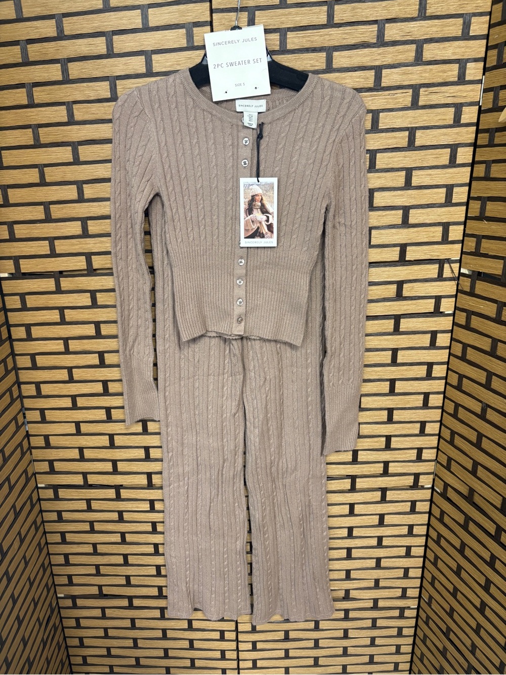 Sincerely Jules tan two piece sweater lounge matching set size small